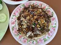 “ลาบสนามกีฬา”ร้านอาหารเหนืออร่อย จ.เชียงราย