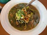 “ลาบสนามกีฬา”ร้านอาหารเหนืออร่อย จ.เชียงราย