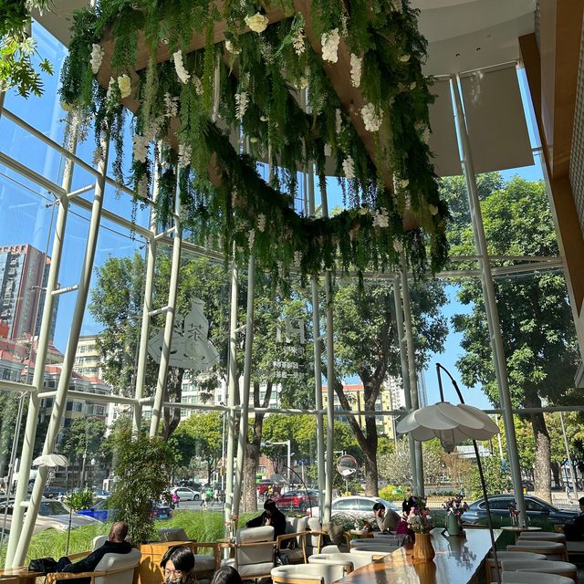 深圳酒店｜超美鮮花大堂🌷無印風智能酒店🏨人均350