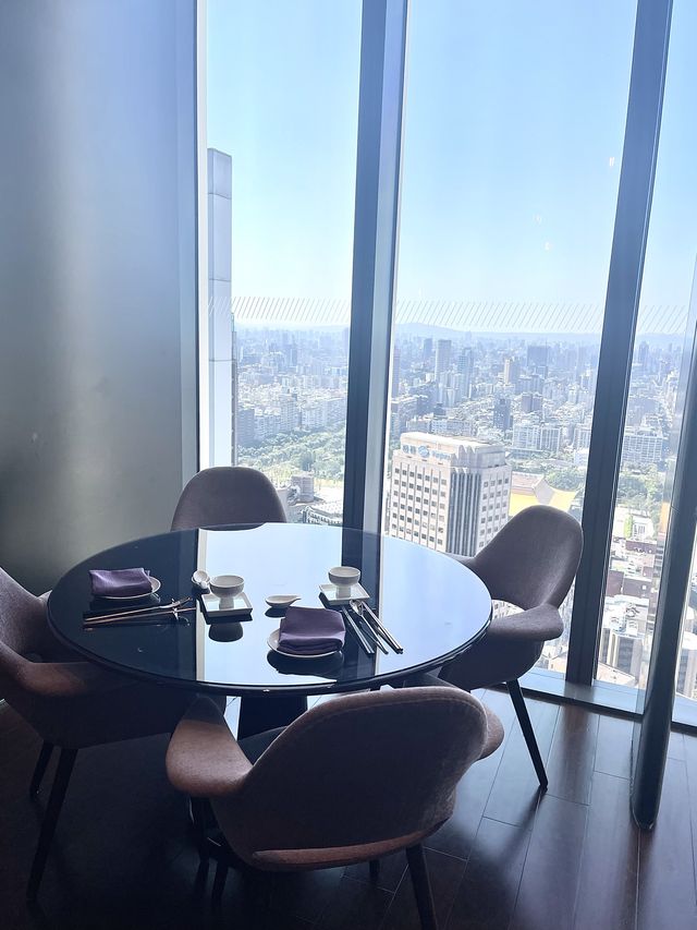 台北最美景觀中餐廳-紫艷中餐廳