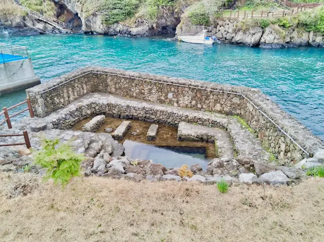 Yongyeon Pond