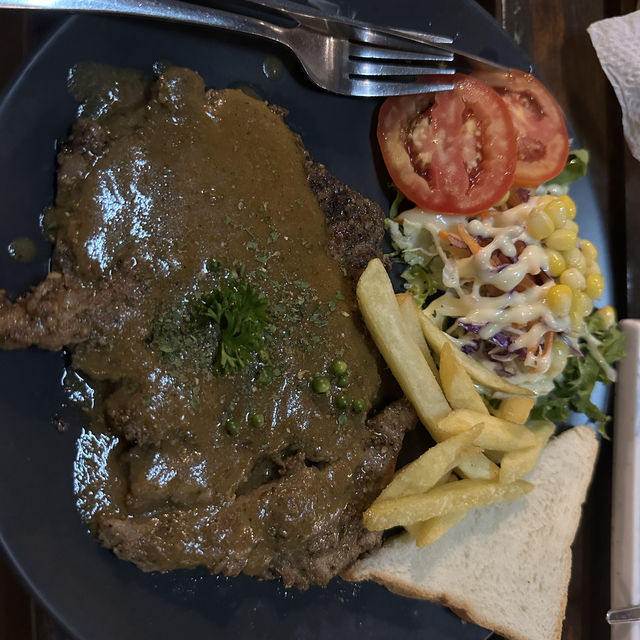 ออสซี่สเต๊ก ร้านสเต๊ก คู่ใจคนจันท์