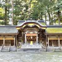 【諏訪大社上社本宮/長野県】本殿を持たない独特の諏訪造り