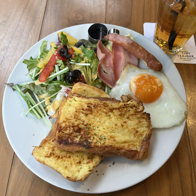 【神奈川🎡】朝昼はおしゃれカフェ、夜はバーに変身する人気店！