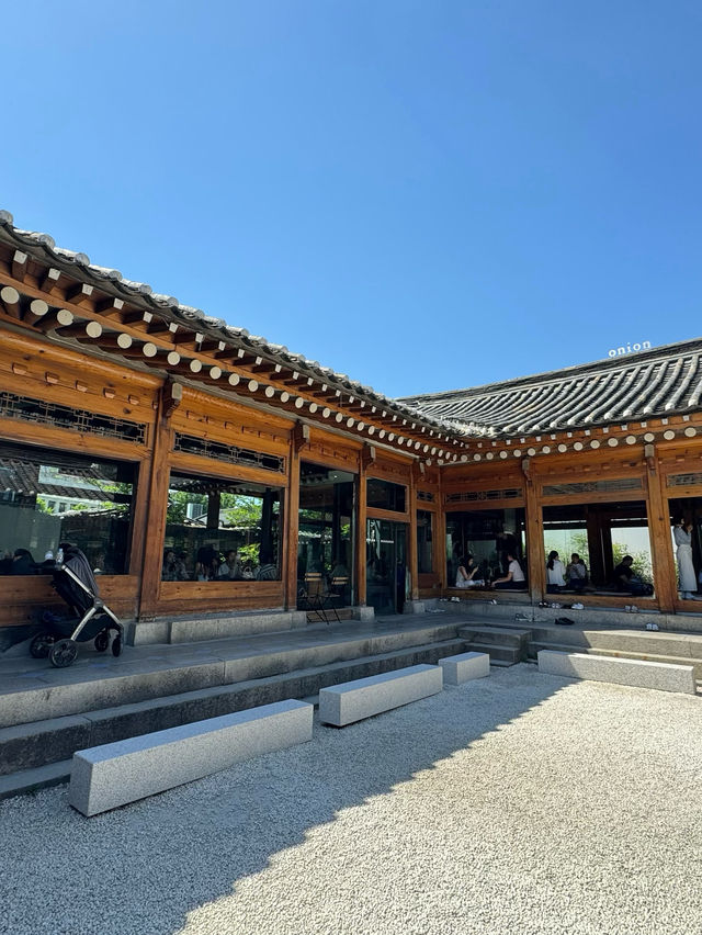 【韓国】北村韓屋村とcafeが☕️安国で散歩