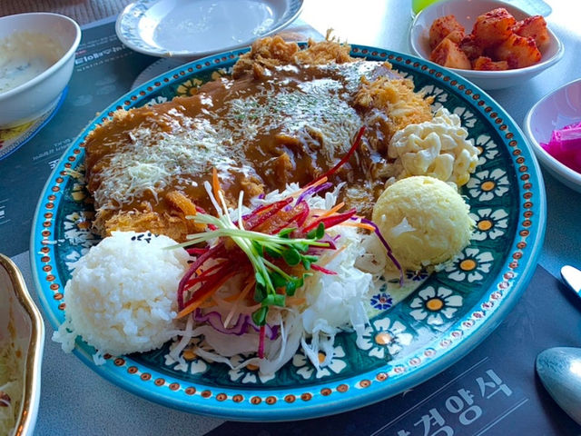 부산의 진정한 뷰맛집은 이곳입니다🔥: 광안리 로얄경양식