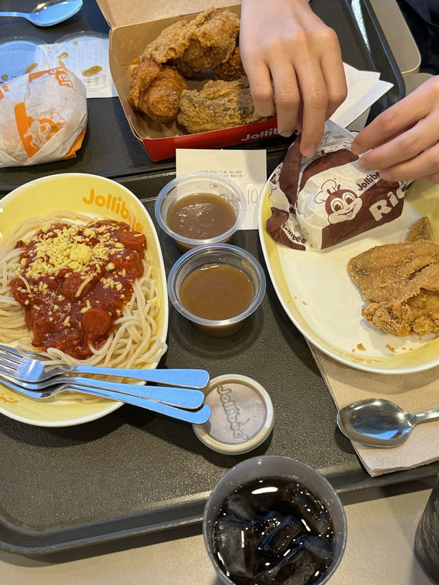 필리핀하면 빠질 수 없는 패스트푸드 맛집, 졸리비