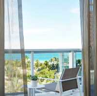 AC Hotel Miami Beach: A Blend of Modern Comfort and Beachfront Charm