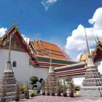 ชมเจดีย์ในวัดพระเชตุพนฯ🌟