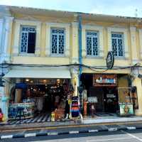 ชมเมืองเก่าภูเก็ต สถาปัตยกรรมแบบชิโน-โปรตุกีส 