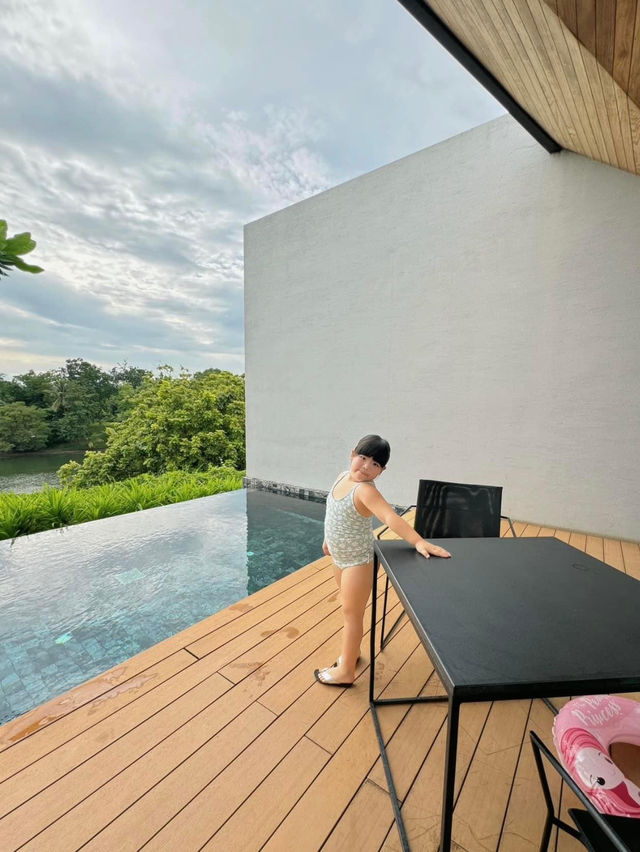 ทริปพาหลานเที่ยว Tara Villa กาญจนบุรี 🛁🧸