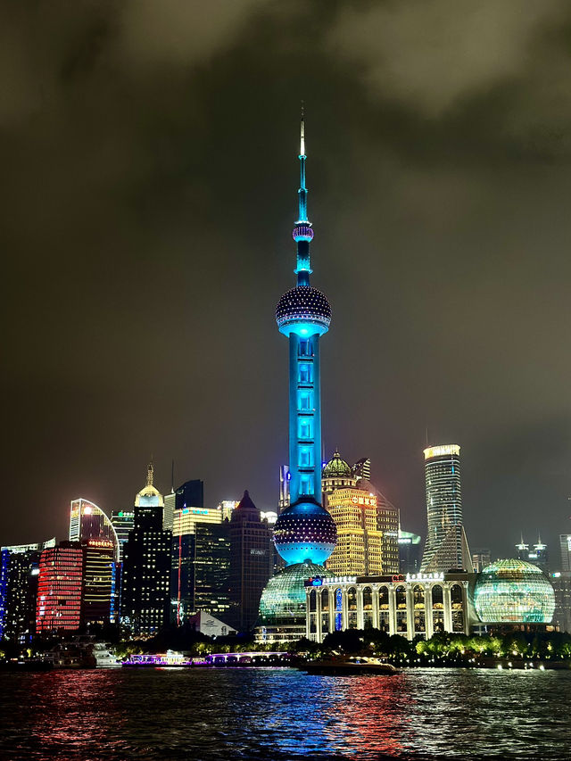 The Most Iconic Photo Spot In Shanghai 📸