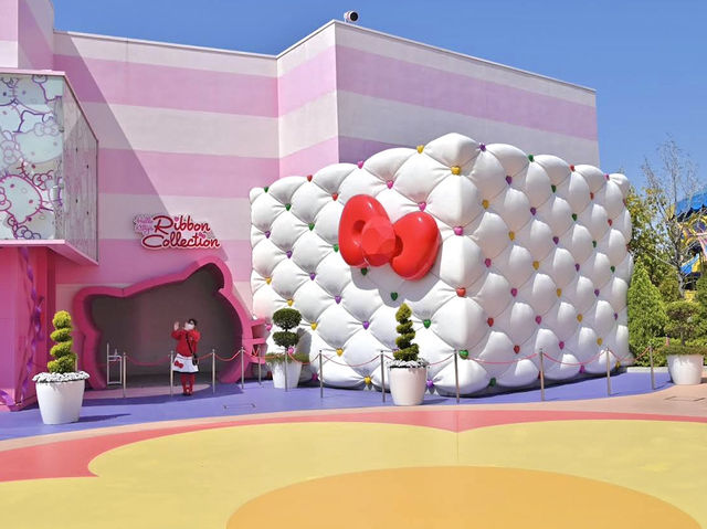 Hello Kitty's Ribbon Collection สตูดิโอคิตตี้