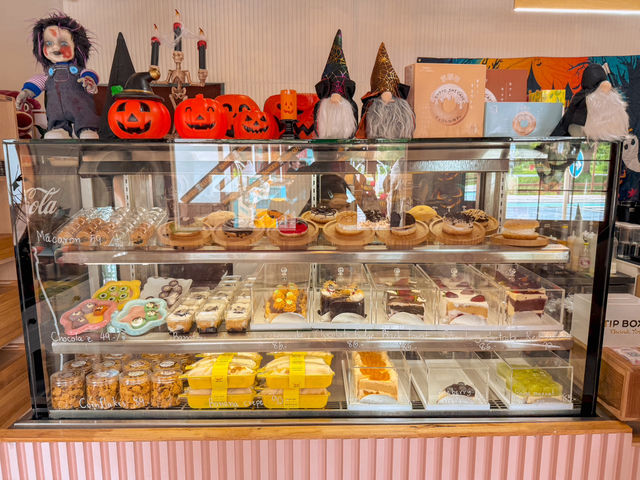 รีวิว Kyoto Shi Cafe ธีมฮาโลวีน (นครปฐม) 👻