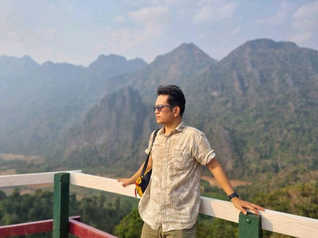 จุดชมวิวผาหนามไซ วังเวียง สปป.ลาว 🤟🤟