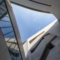 深圳市當代藝術與城市規劃館：城市與藝術的完美交融 🎨🏙️