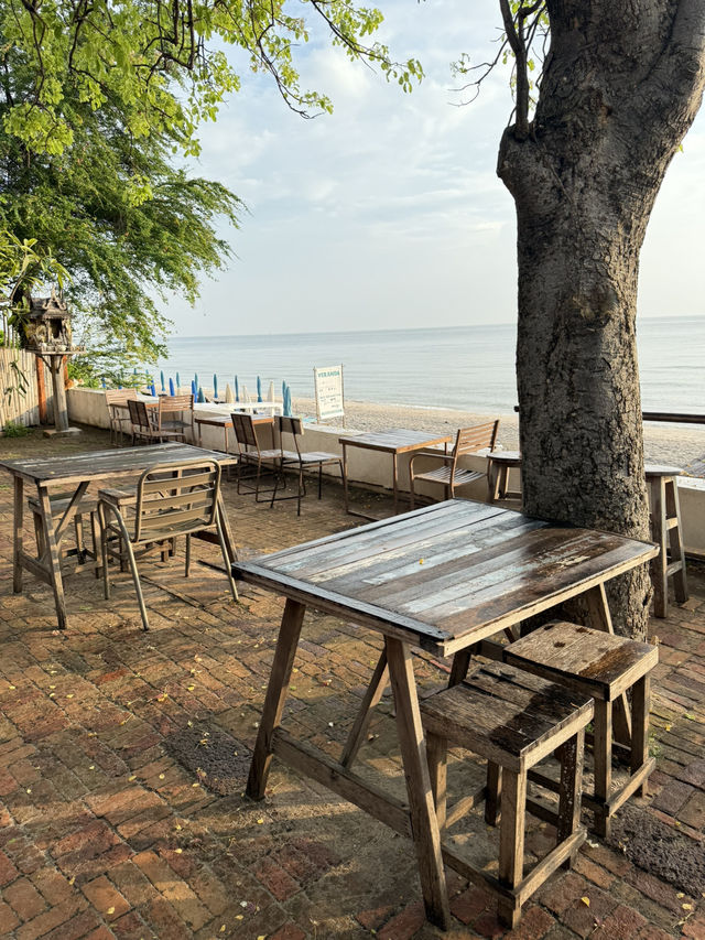 📍Drip Rim Lay กาแฟดีๆริมหาดหัวหิน