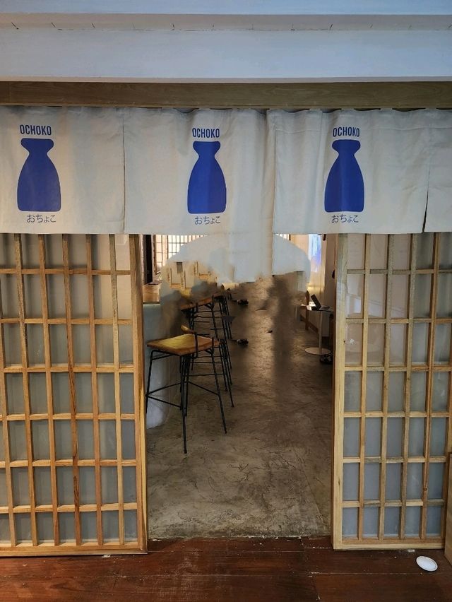 【バンコク】好みのおちょこを選んで乾杯！おちょこBar🍶