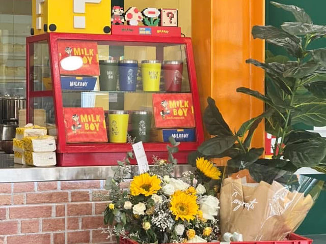 ร้านนมสด ” Milk Boy 