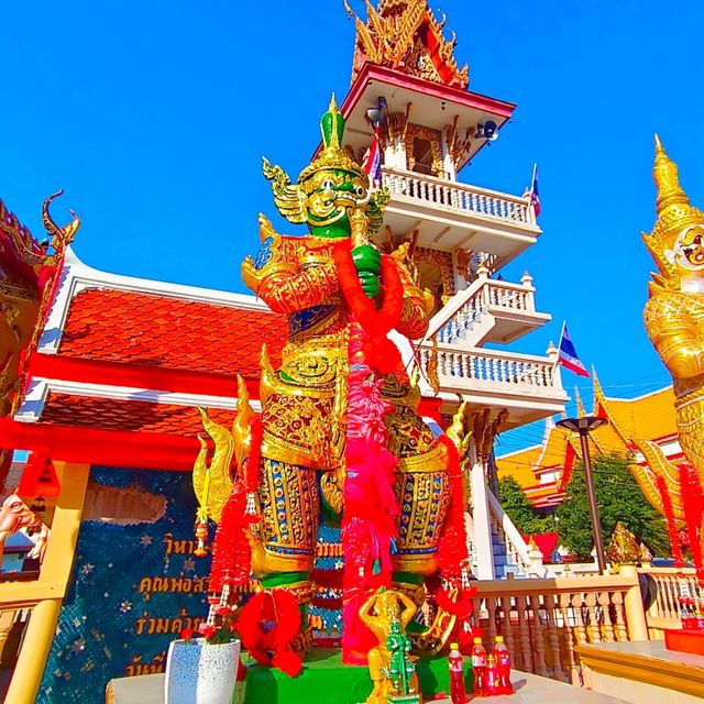 ท้าวมหาพรหม วัดเกาะสุวรรณาราม