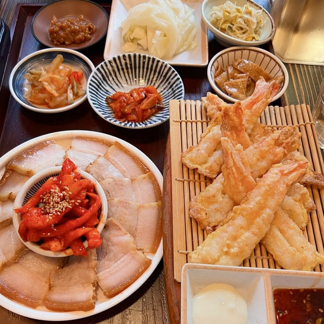 韓国🇰🇷ポッサムとエビのチヂミが絶品のコスパのいいお店