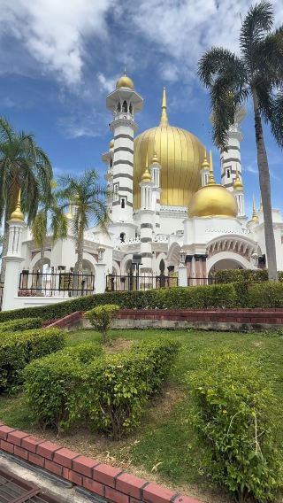 The Unique Mosque at Kuala Kangsar!