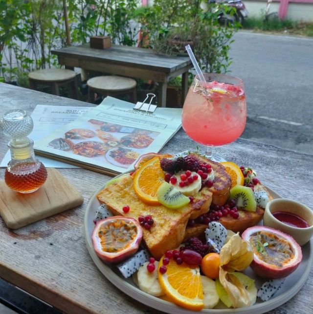 【チェンマイ/タイ】何度も行きたくなる🌼Sun Rays Cafe