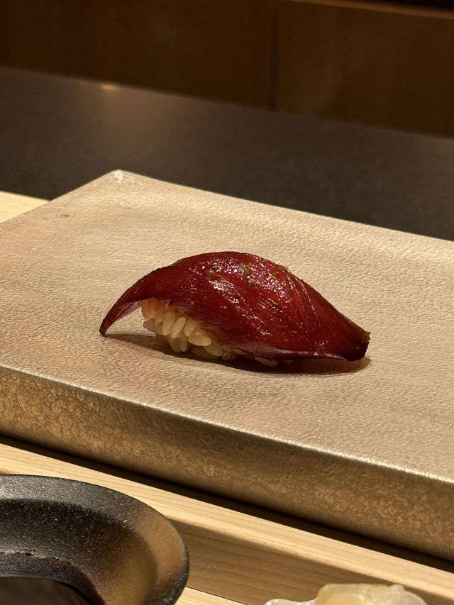 🇸🇬 Delicate Flavors, Perfectly Crafted: A Sublime Omakase Experience at Sushi Ayumu