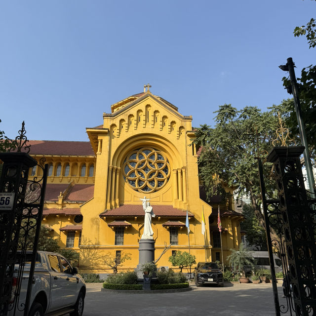 A city full of charm and energy..