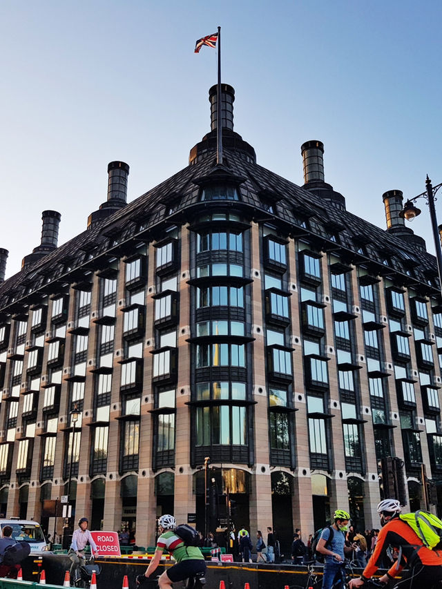 🏢 The place where UK Government Work