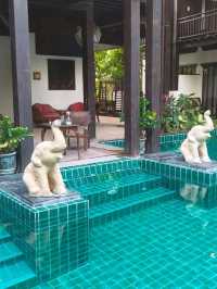 鬧中取靜的清邁四星度假酒店：Yantarasri Resort