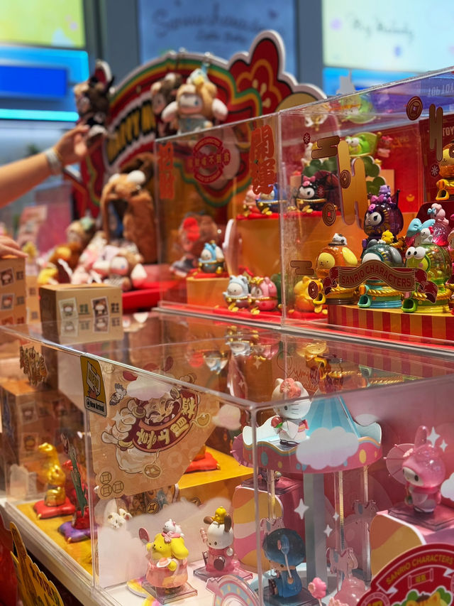 Another Top toys shop in Kuala Lumpur 🧸🚂