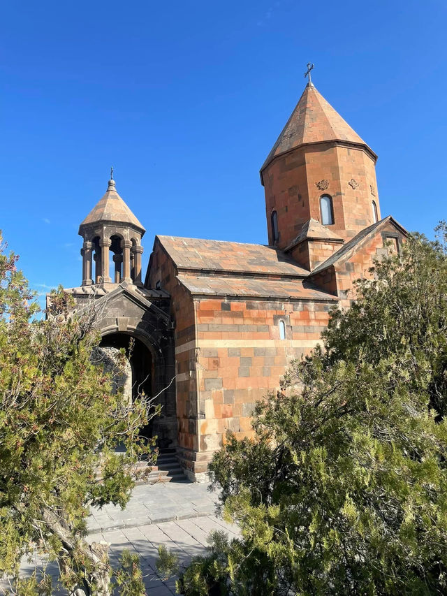 1-Day Yerevan Itinerary: History, Culture & Food