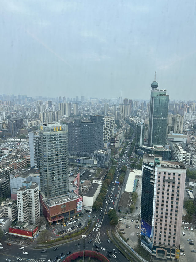 Swissotel Foshan, an Oasis in the City 