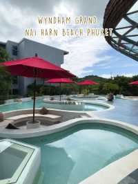 รีสอร์ตหรูระดับ 5 ดาว ใกล้หาดในหาน