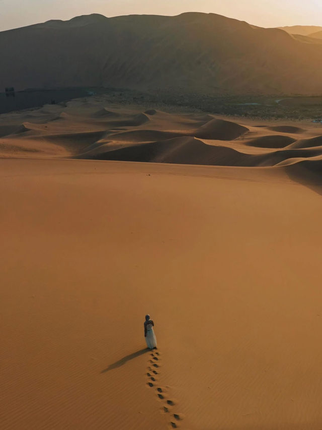 Badain Jaran Desert 