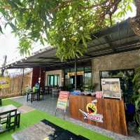ผ่านมา..ภูพาน จ.สกลนคร ต้องแวะทานก๋วยเตี๋ยวร้านนี้