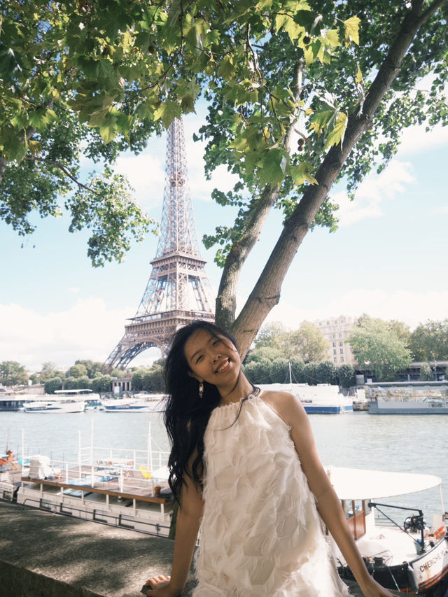 Eiffel Tower: The Icon of Paris 🇫🇷