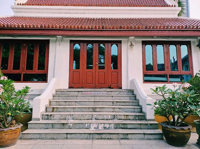 泰國曼谷素坤逸區皇家古跡寺廟景點一日遊行程，白色大理石暹羅文化寺廟建築，適合拍照📸打卡