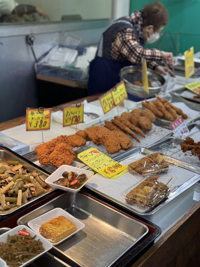小樽三角市場有咩餐廳推介？