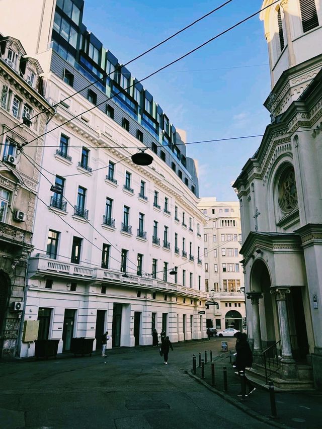 羅馬尼亞首都布加勒斯特旅行攻略適合打卡拍照📸