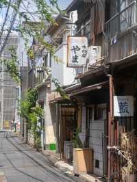 レトロとアートが混じり合う、谷根千ってどんな街？🎨🏘️