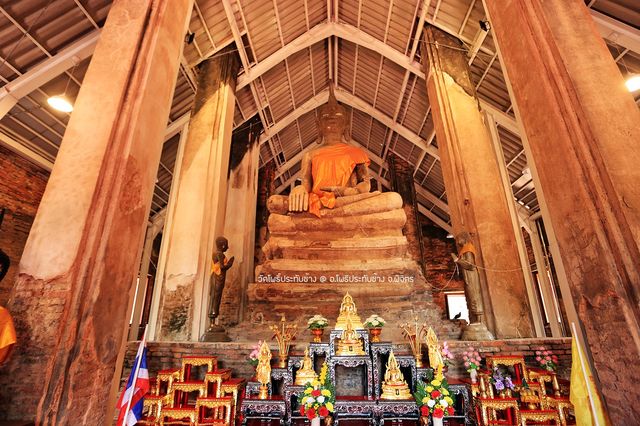วัดโพธิ์ประทับช้าง พิจิตร