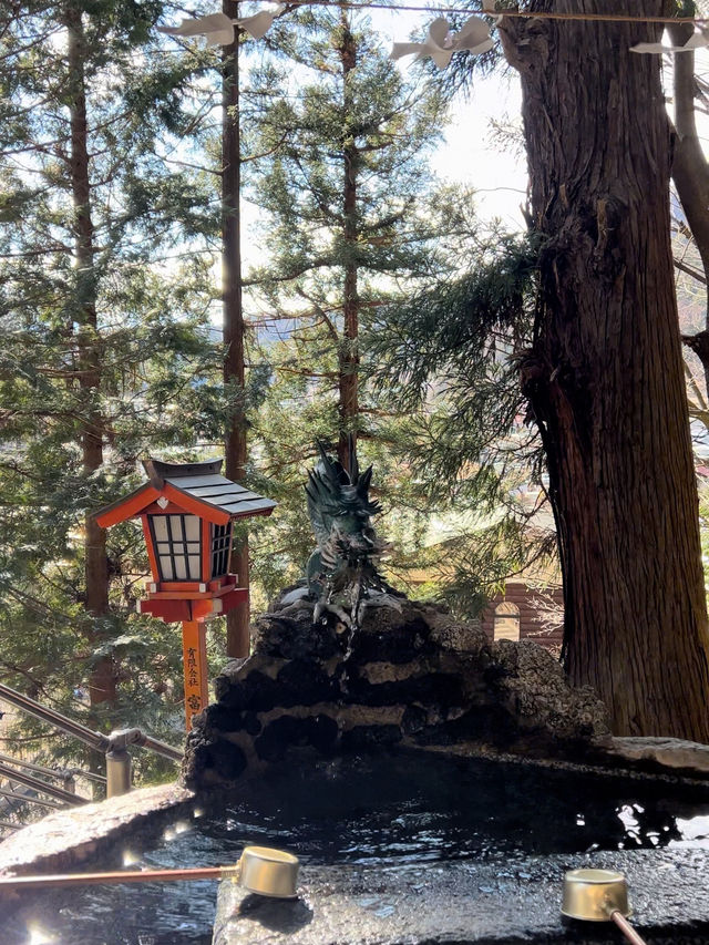 【山梨🇯🇵】有名な富士山の見える神社へ