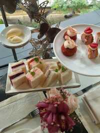 A Slice of Luxury in the Afternoon