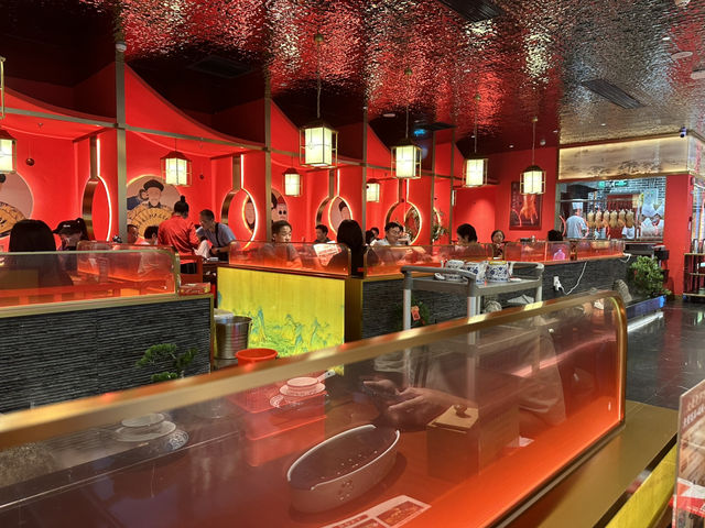必訪的京味張烤鴨店（皇庭廣場店）
