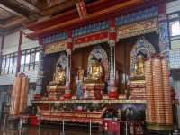 Climbing to the Clouds: My Misadventure at Puu Jih Syh Temple☁️🙏