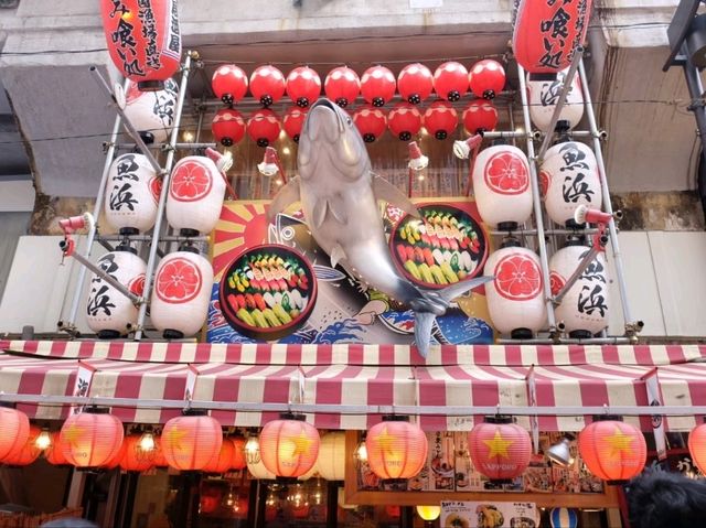 พาเดินเพลินชิม ตลาดอะเมโยโกะ (Ameya Yokocho)