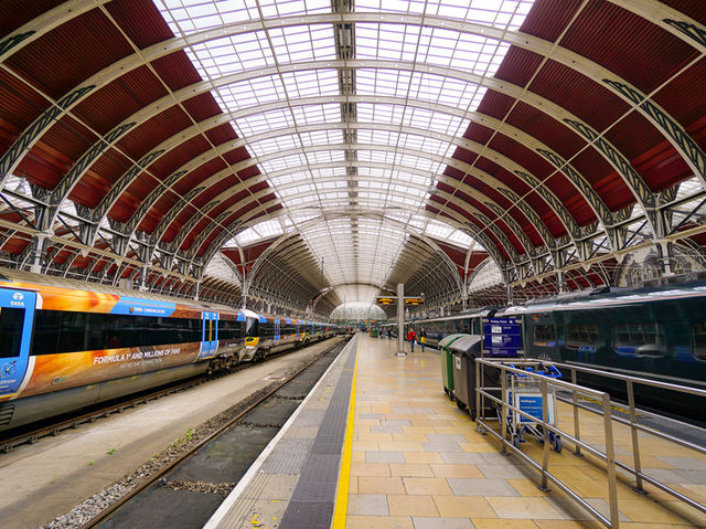 【旅の起点となる可愛い駅】Paddington駅🚂🐻