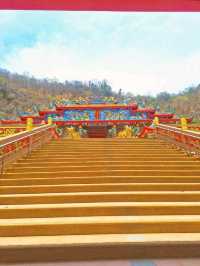 วัดเขาอีส้าน เทพประธาน